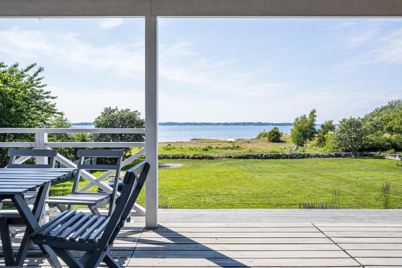 Exclusive Tranquil By The Sea, Boat Available Villa